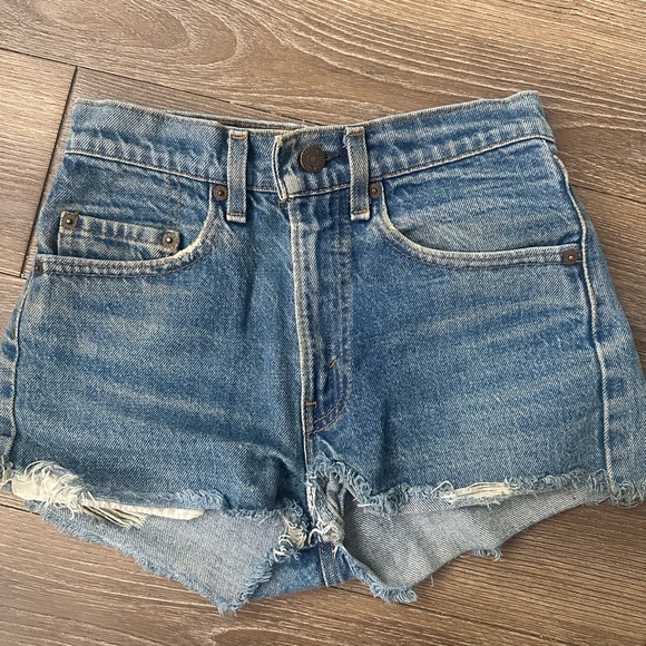 Levi's Pants - Levi’s denim distressed high rise women’s jeans shorts